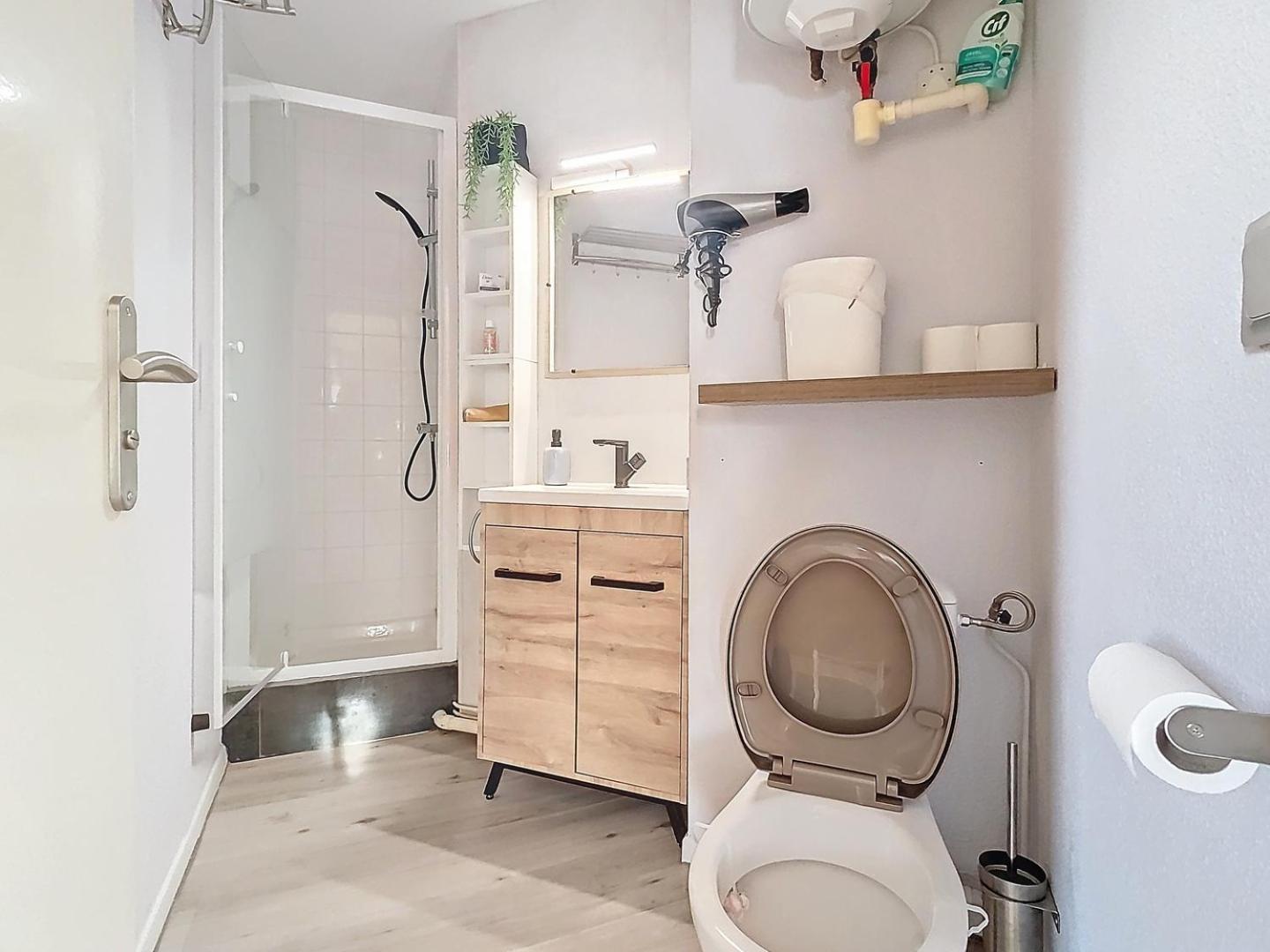 Chic Appartement 4 Personnes Лёкат Экстерьер фото