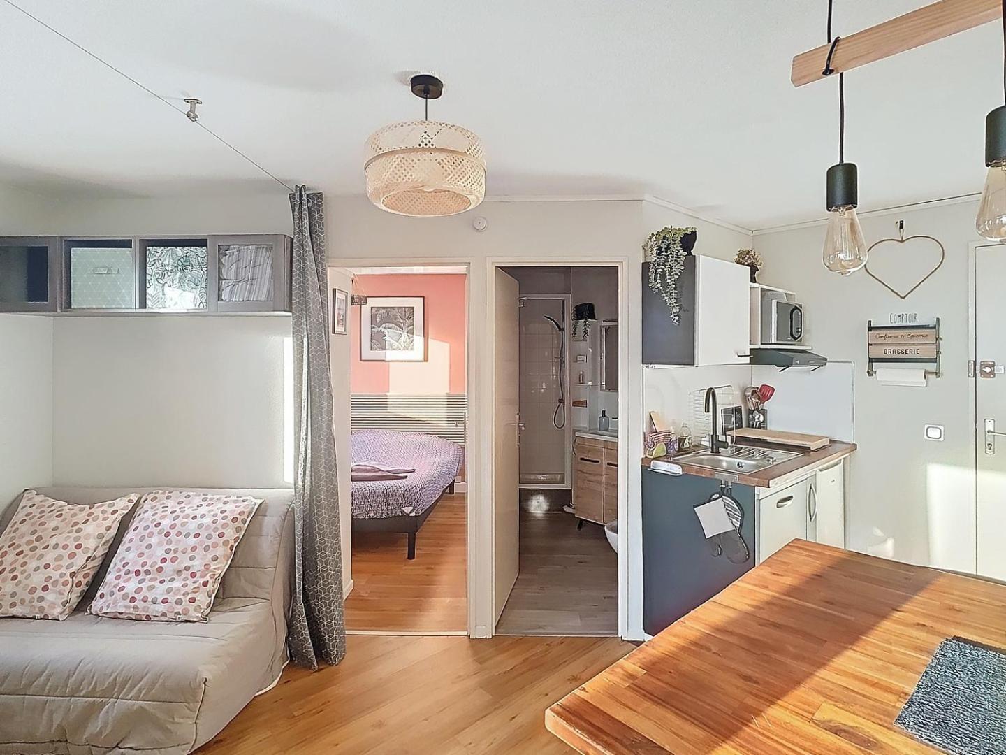 Chic Appartement 4 Personnes Лёкат Экстерьер фото